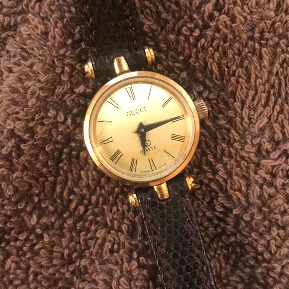 Vintage Gucci watch - Picture 2 of 5